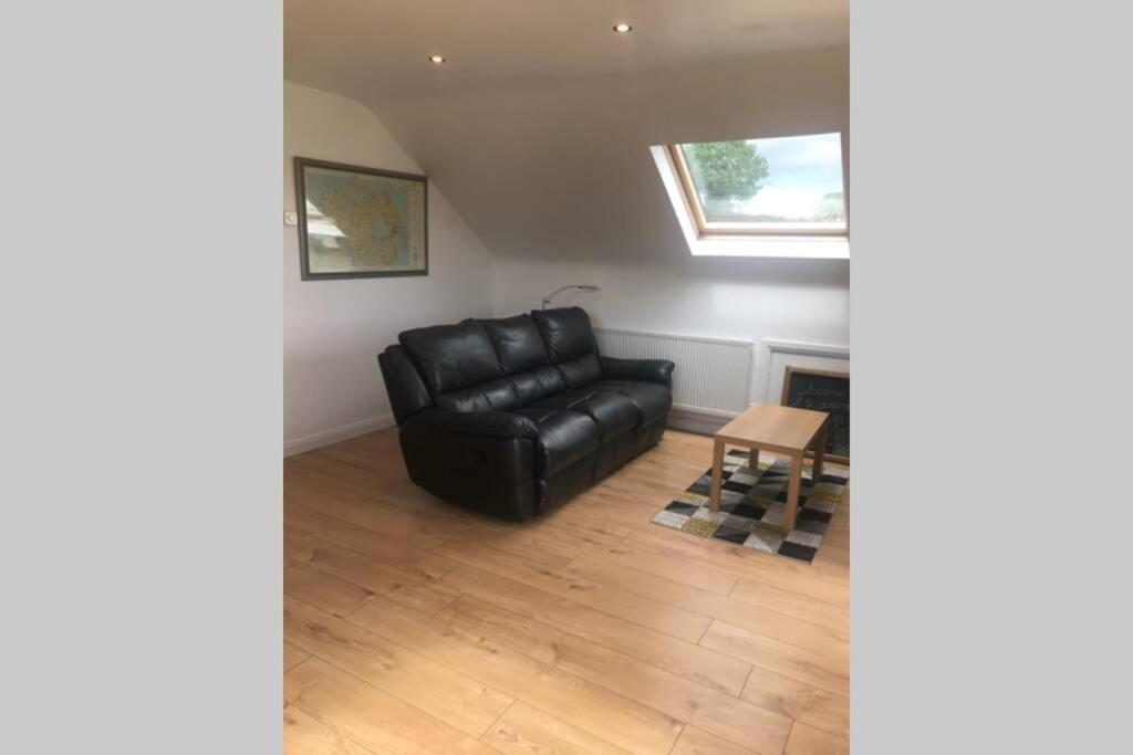 Buzzards Loft Apartment Poyntzpass Luaran gambar